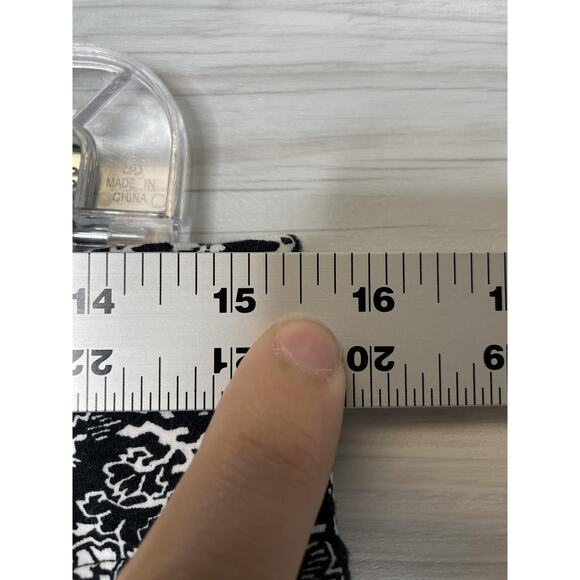 Lands End Pants Womens Medium Black White Starfish Straight Leg Stretch Print - Picture 2 of 10